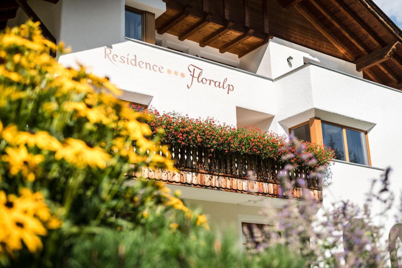 Residence Floralp Colfosco Bagian luar foto