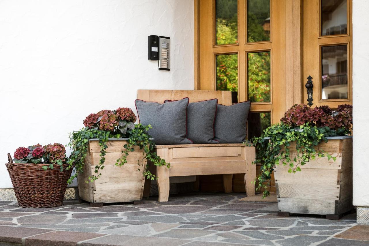 Residence Floralp Colfosco Bagian luar foto